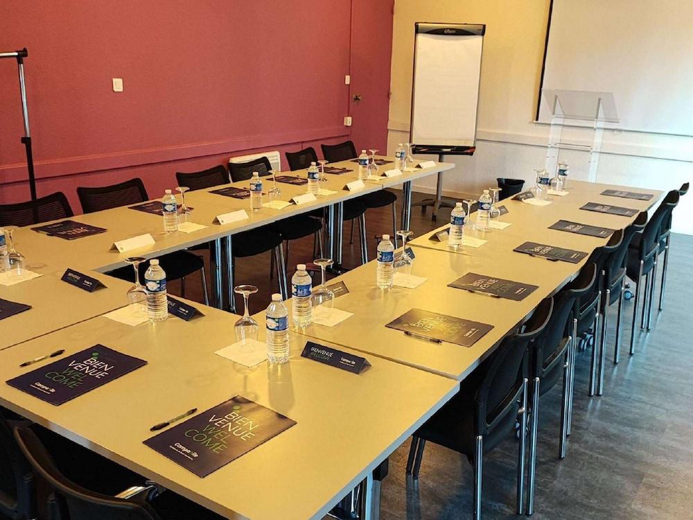 Campanile Arras - Saint-nicolas 3*
